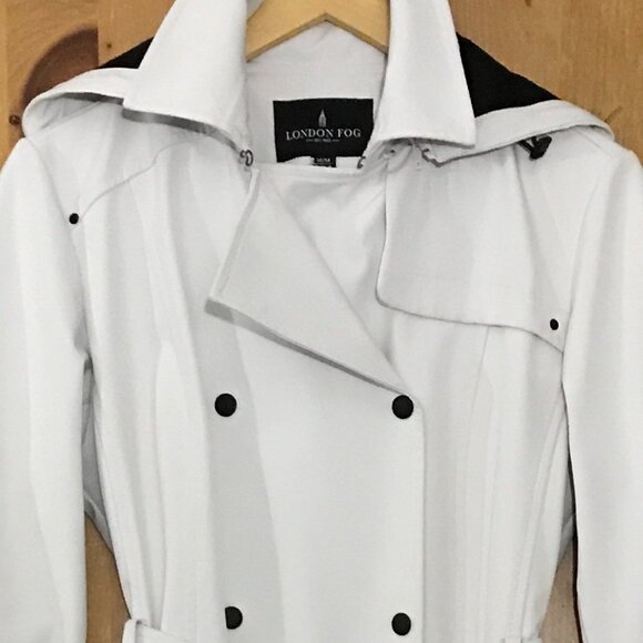London Fog Classic Rain Trench Coat – Stone Ivory, Size M - Picture 5 of 11